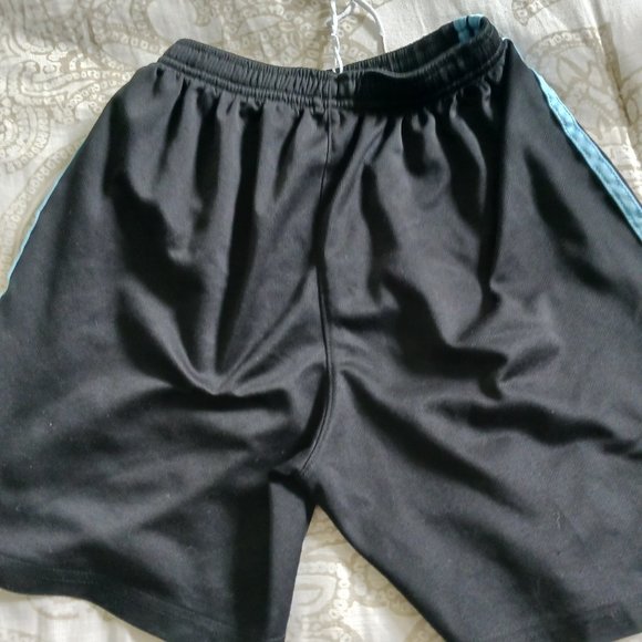 Youth Argentina 10 soccer shorts - Picture 2 of 4